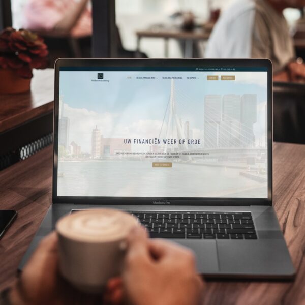 Logo en huisstijl ontwerp, website ontwikkeling PW Bewindvoering Rotterdam - Blok56